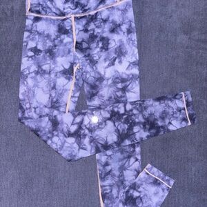 Athleta girls Tie-Dye Leggings S/7